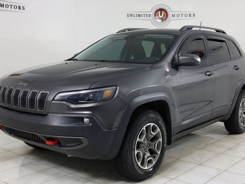 Used 2021 Jeep Cherokee Trailhawk w/ Sun, Sound & Nav Group AWD/4WD image 5