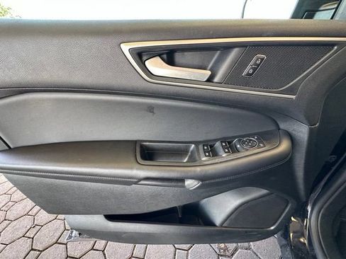 Used 2024 Ford Edge SEL AWD/4WD image 18