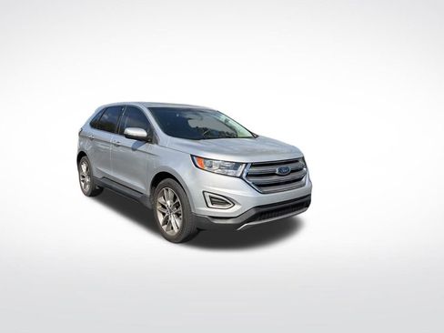 Used 2016 Ford Edge Titanium w/ Technology Package image 2
