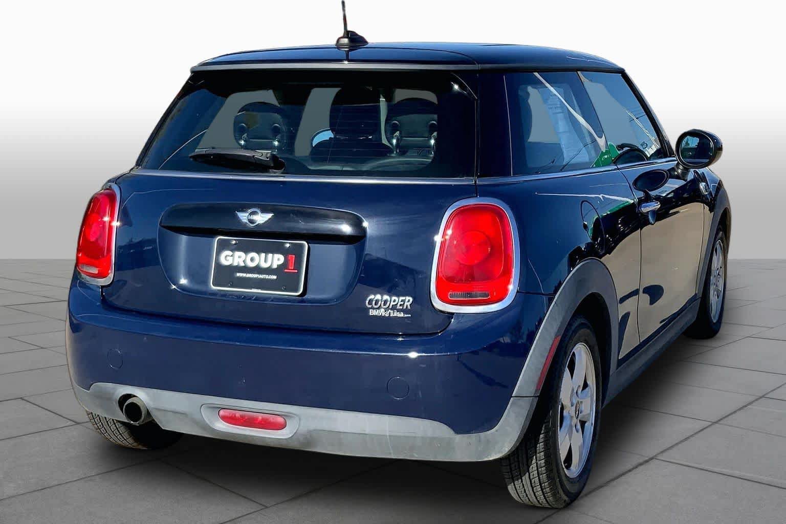 Used 2016 MINI Cooper 2-Door Hardtop FWD image 12