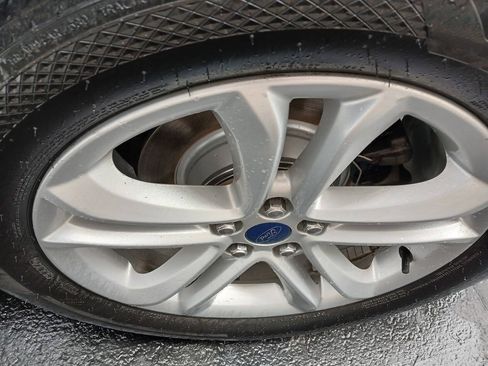 Used 2020 Ford Edge SEL AWD/4WD image 5