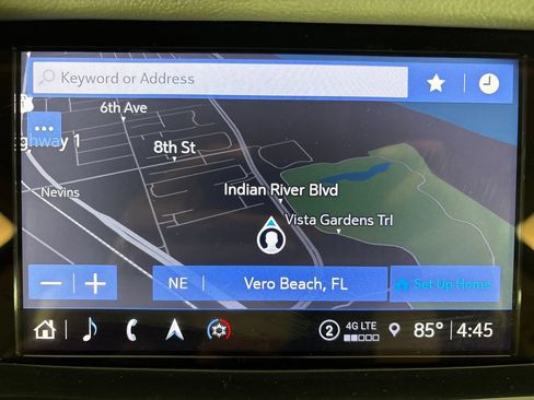 Used 2024 Cadillac XT6 Premium Luxury w/ Technology Package FWD image 19