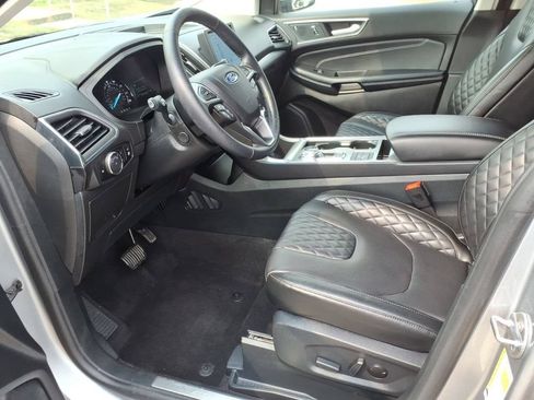 Used 2024 Ford Edge Titanium w/ Equipment Group 301A AWD/4WD image 10