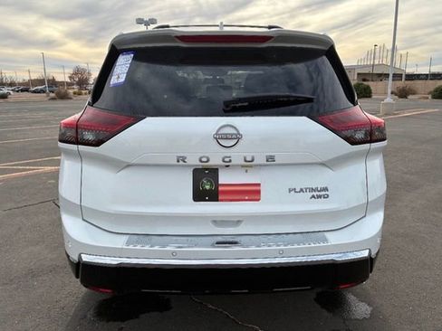 Certified 2024 Nissan Rogue Platinum w/ Platinum Premium Package image 5