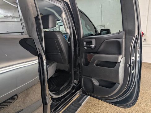 Used 2018 GMC Sierra 1500 SLT image 14