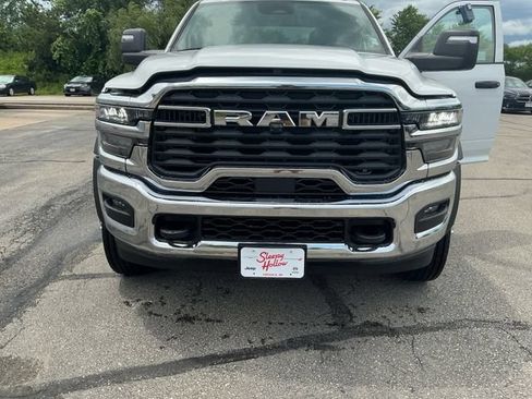 New 2026 RAM 5500 Tradesman w/ Chrome Appearance Group AWD/4WD image 13