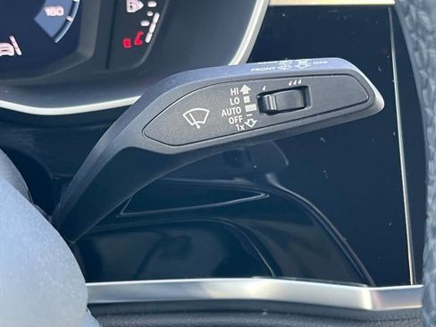 Used 2023 Audi Q3 2.0T Premium image 40