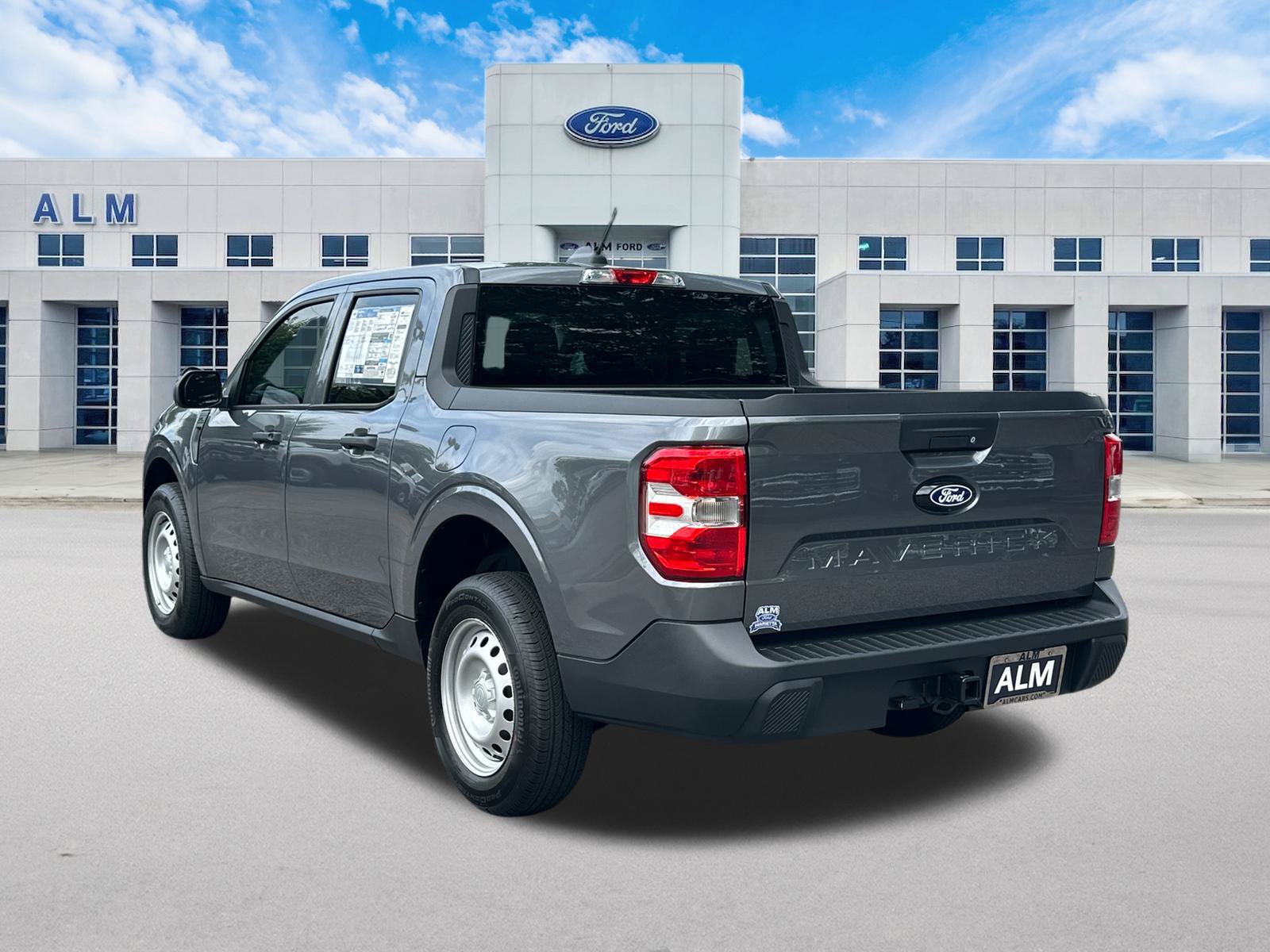 New 2026 Ford Maverick XL FWD image 8