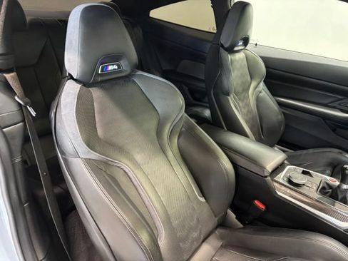 Used 2021 BMW M4 Coupe w/ Executive Package RWD image 17