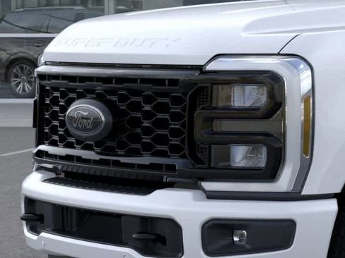 New 2026 Ford F350 Lariat w/ Black Appearance Package image 17