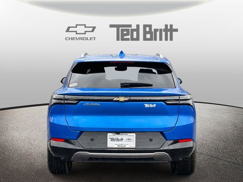 New 2026 Chevrolet Equinox EV LT image 5