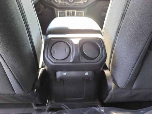 New 2026 Jeep Wrangler Unlimited Sport AWD/4WD image 31