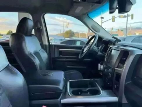 Used 2016 RAM 1500 Sport RWD image 25