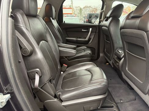 Used 2012 GMC Acadia SLT image 21