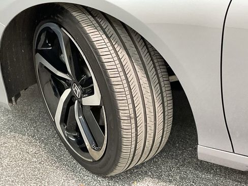 Certified 2022 Honda Accord Sport image 33