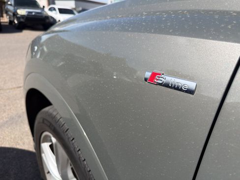 Used 2020 Audi Q3 2.0T Premium Plus w/ Premium Plus Package image 13