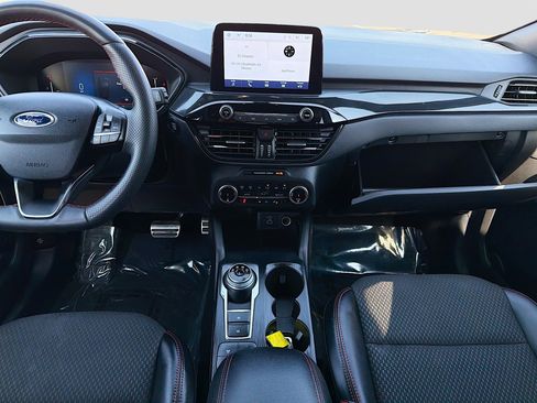 Used 2023 Ford Escape ST-Line image 19