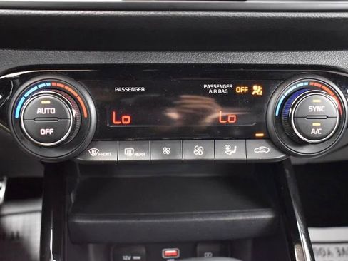 Used 2022 Kia Forte GT-Line w/ GT-Line Technology Package FWD image 32