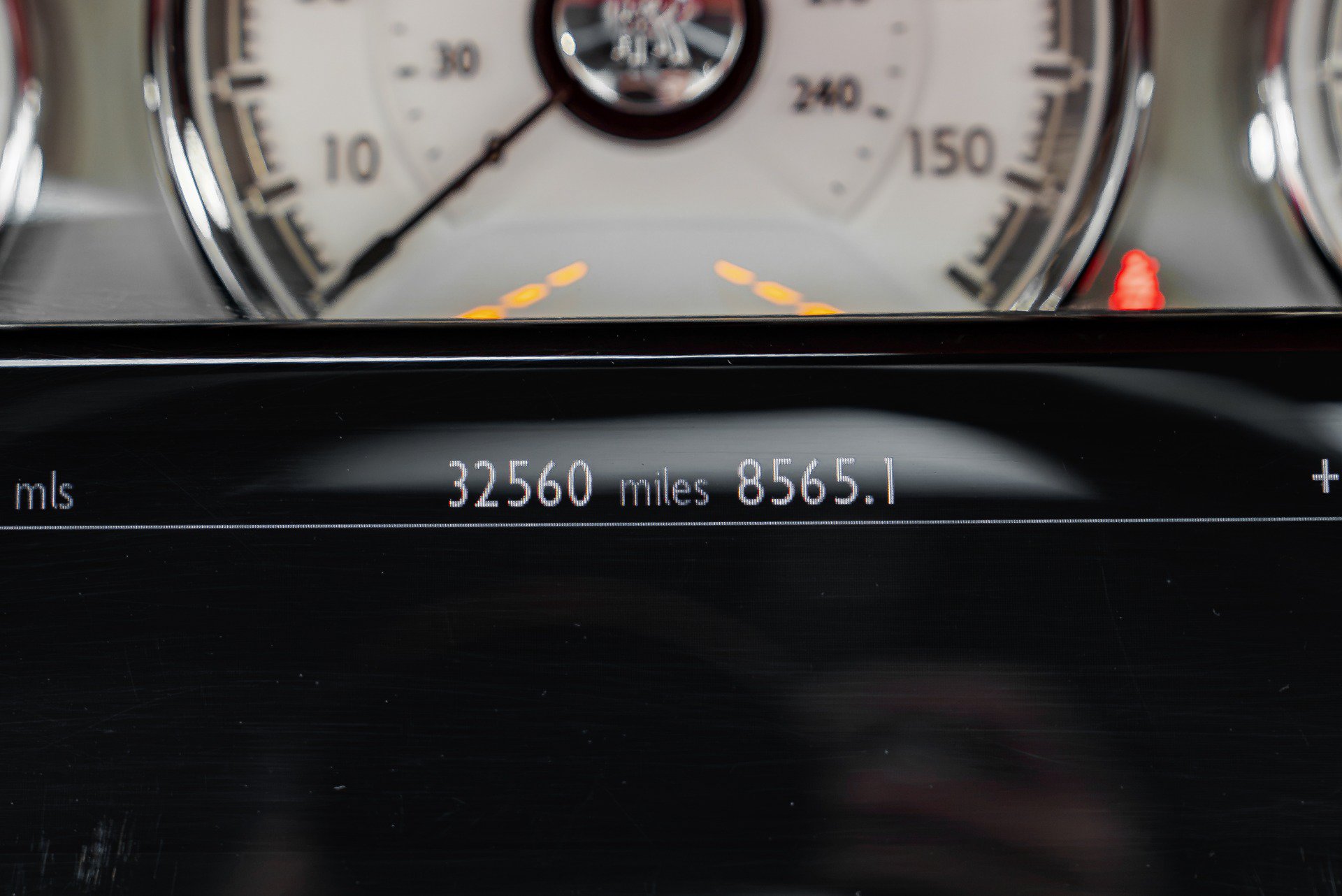 Used 2016 Rolls-Royce Dawn RWD image 62