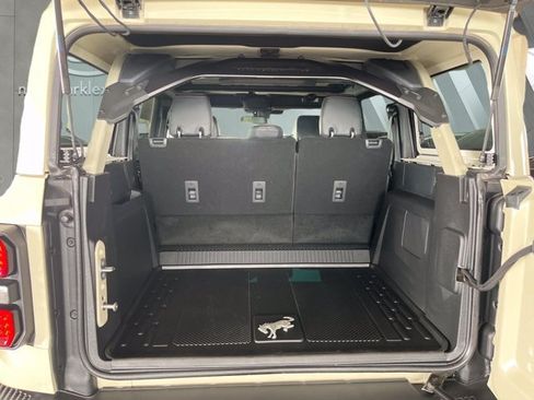Used 2025 Ford Bronco Raptor AWD/4WD image 23