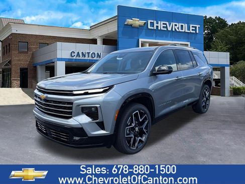 New 2026 Chevrolet Traverse High Country FWD image 1