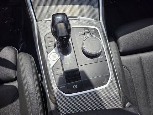 Used 2021 BMW 330i Sedan w/ M Sport Package RWD image 8