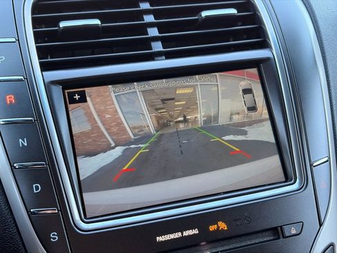 Used 2017 Lincoln MKX Select w/ Select Plus Package image 33