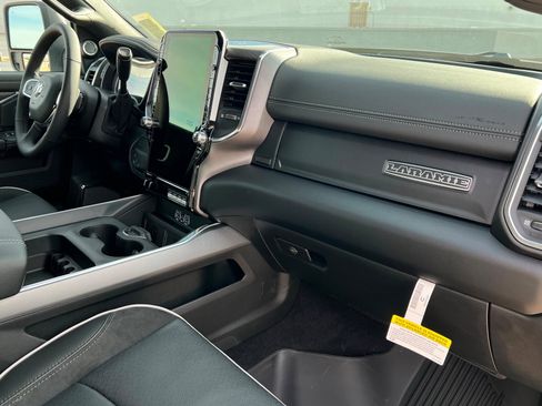 New 2026 RAM 3500 Laramie AWD/4WD image 23