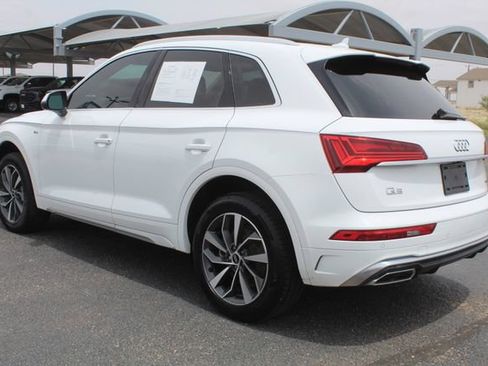 Used 2023 Audi Q5 2.0T Premium Plus w/ Premium Plus Package AWD/4WD image 9