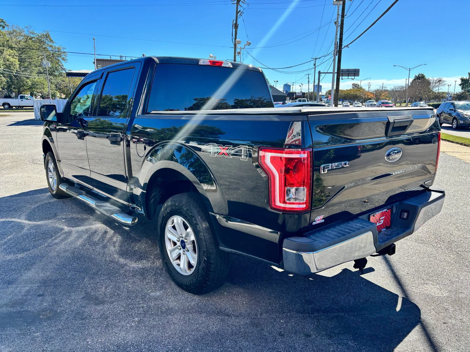 Used 2016 Ford F150 XLT AWD/4WD image 6