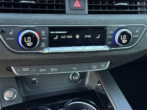 Used 2024 Audi A4 2.0T allroad Premium Plus w/ Premium Plus Package image 17