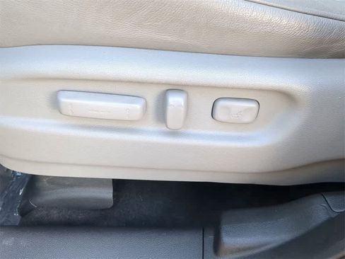 Used 2020 Honda Pilot Touring image 17