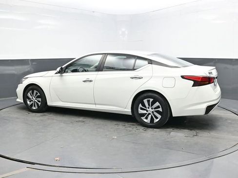 Used 2021 Nissan Altima 2.5 S image 4