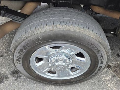 Used 2024 RAM 3500 Tradesman w/ Chrome Appearance Group AWD/4WD image 30