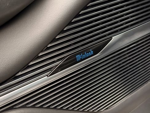 Used 2024 Jeep Grand Wagoneer L Series II w/ Quick Order Packagew 28T image 16