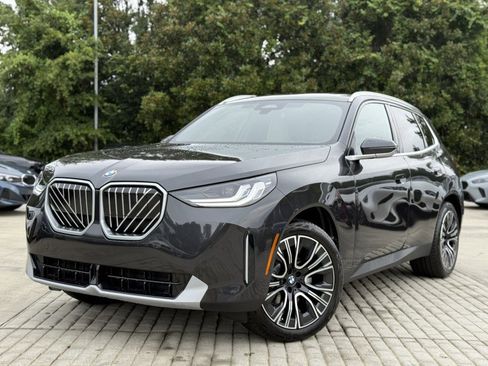 New 2025 BMW X3 xDrive30i w/ Convenience Package image 1