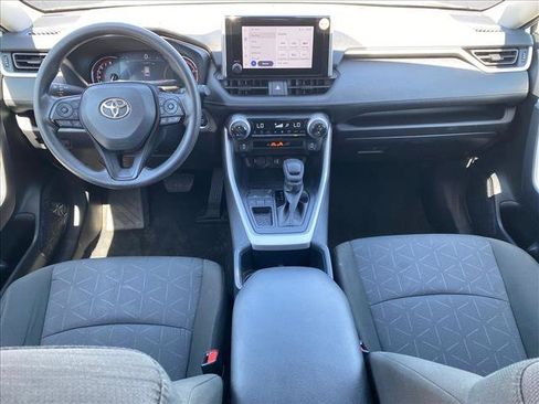 Used 2025 Toyota RAV4 XLE FWD image 23