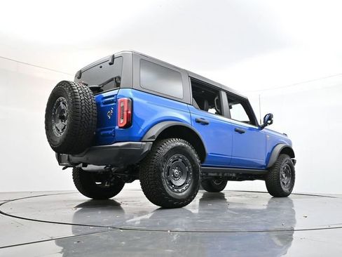 Used 2025 Ford Bronco Badlands AWD/4WD image 32