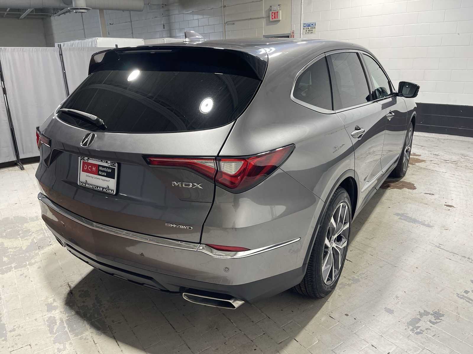 Certified 2024 Acura MDX w/ Technology Package AWD/4WD image 26