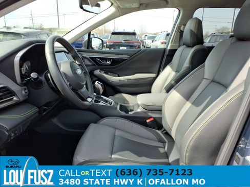 Certified 2025 Subaru Outback Onyx Edition XT AWD/4WD image 24