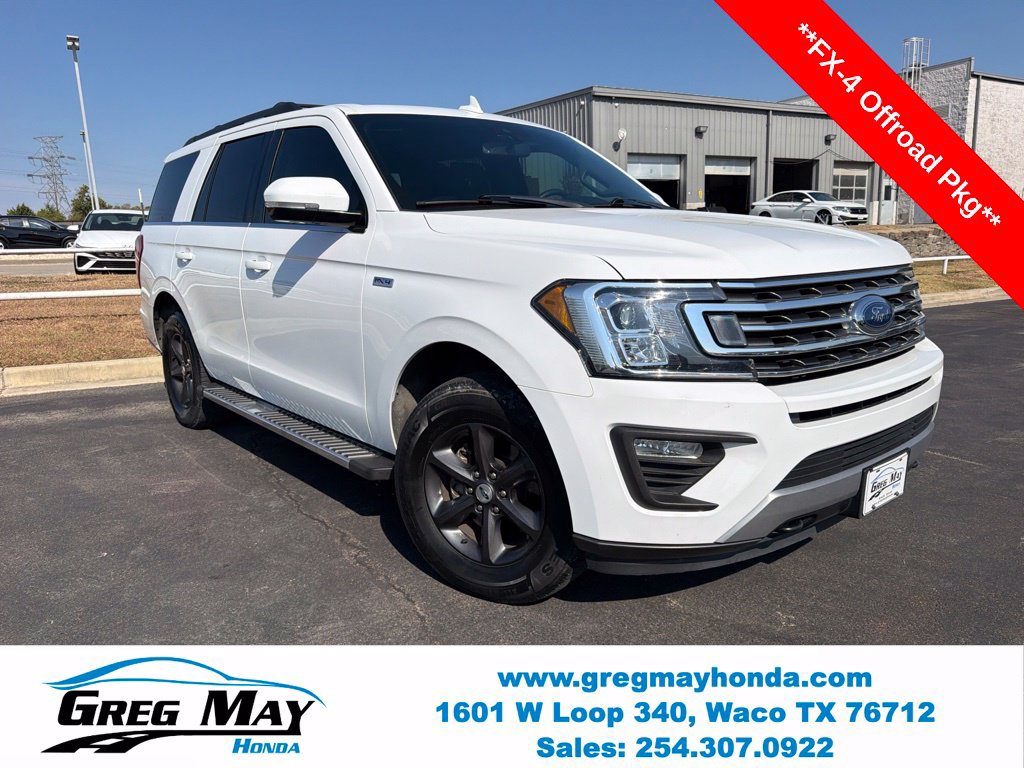 Used 2018 Ford Expedition XLT w/ Equipment Group 202A AWD/4WD image 1