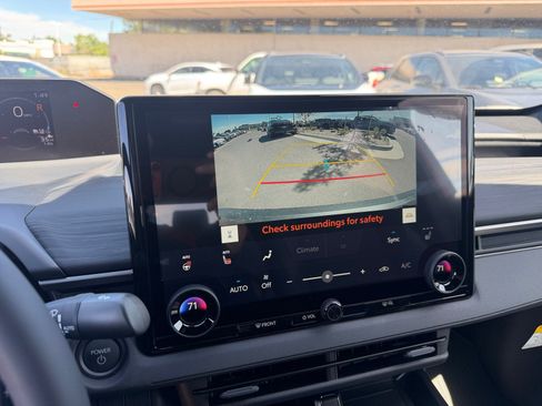 New 2026 Toyota C-HR AWD/4WD image 27