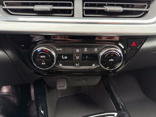New 2026 Chevrolet Trax LT w/ Driver Confidence Package FWD image 18