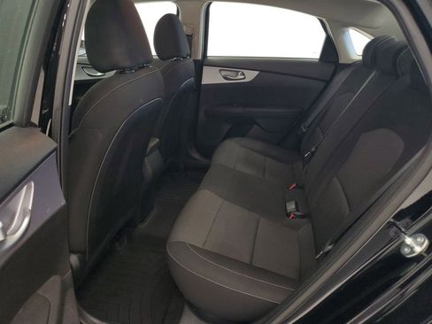 Used 2024 Kia Forte LXS w/ LXS Technology Package image 24