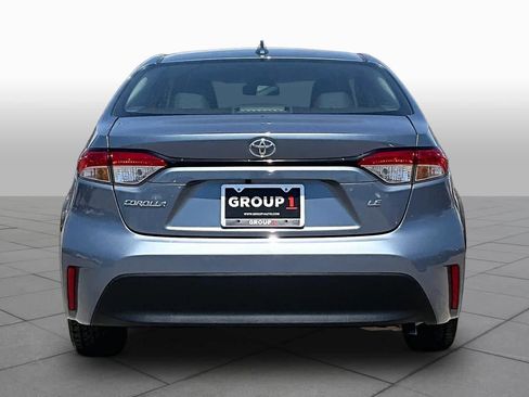 Used 2024 Toyota Corolla LE FWD image 4