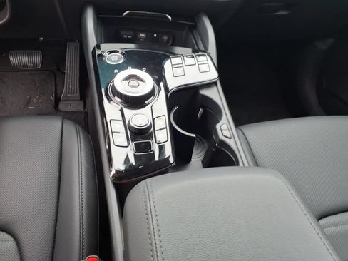Used 2025 Kia Sportage SX Prestige AWD/4WD image 19
