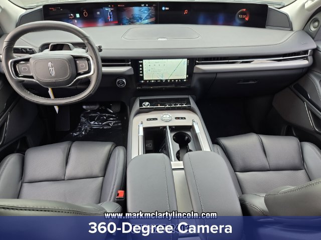 New 2027 Lincoln Navigator Premiere RWD image 14