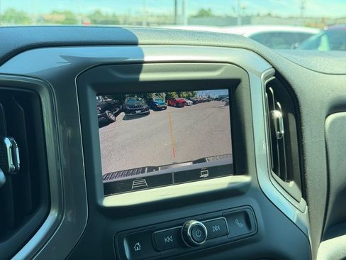 Used 2025 Chevrolet Silverado 3500 W/T AWD/4WD image 17