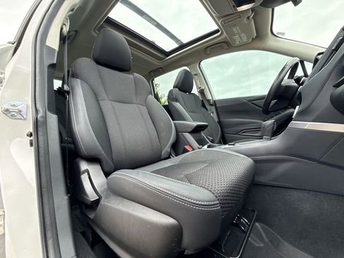 Used 2023 Subaru Forester Premium AWD/4WD image 24