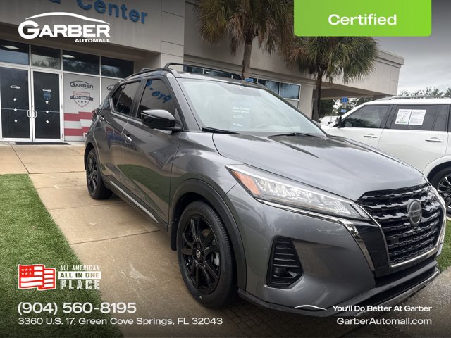 Used 2021 Nissan Kicks SR w/ SR Premium Package FWD image 1